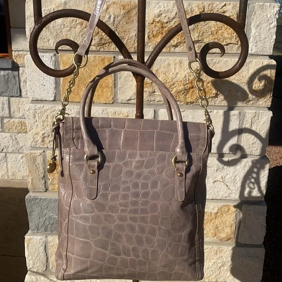 Brahmin Tan Alligator print Satchel Style handbag. - Picture 3 of 16